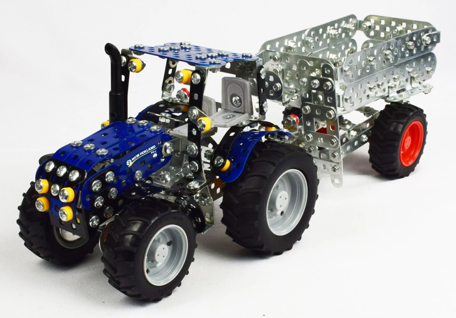 Tronico Mini New Holland T4 Met Aanhangwagen – 1 : 32 - Afbeelding 3